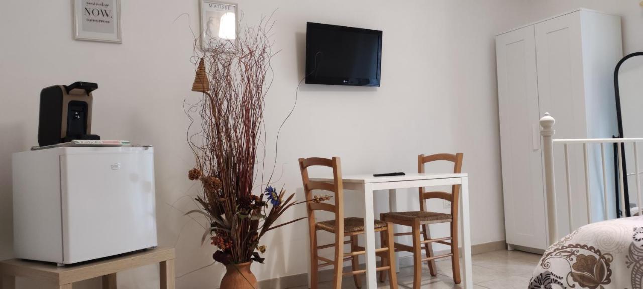 Da Vinci Affittacamere Borgo Tarente Extérieur photo